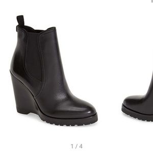 COPY - Michael Michael Kors Thea Wedge bootie size 7M